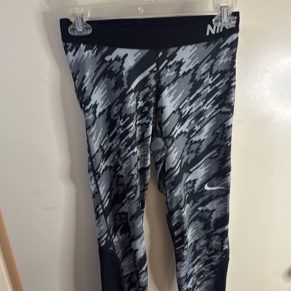 Nike Dri-FIT Black and Gray Leggings